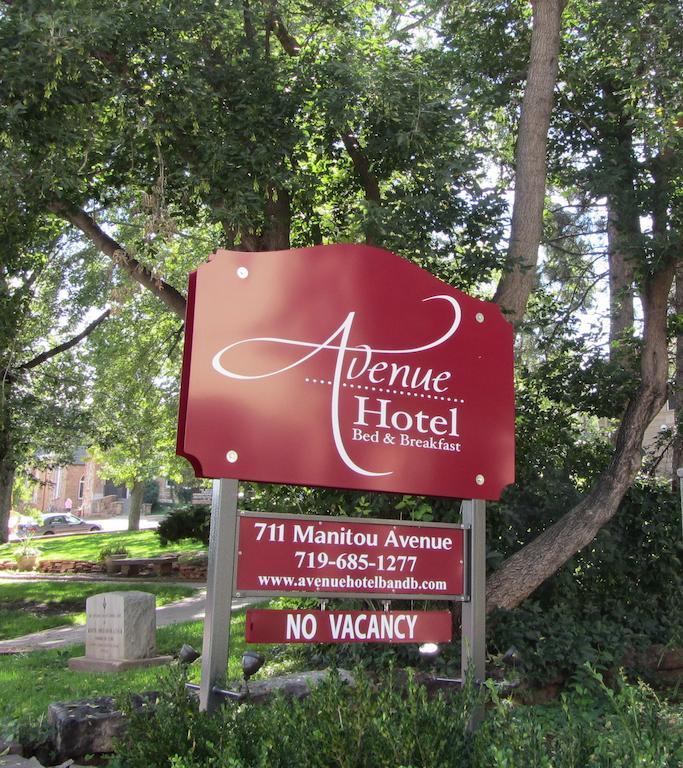 Avenue Hotel Bed And Breakfast 马尼温泉 外观 照片